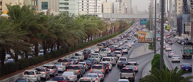  أمانة الرياض تنفذ مشروعات طرق بقيمة 5.40 مليار ريال