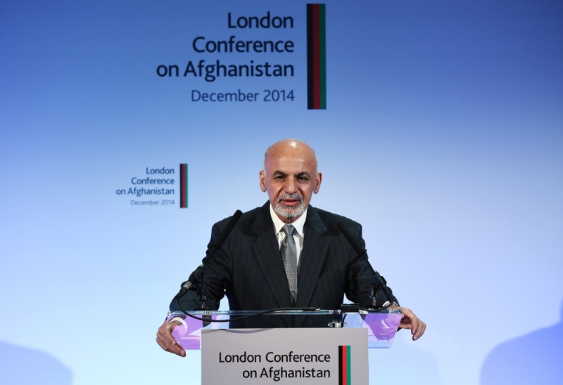 الرئيس الأفغاني يعد بتشكيل حكومة خلال شهر
