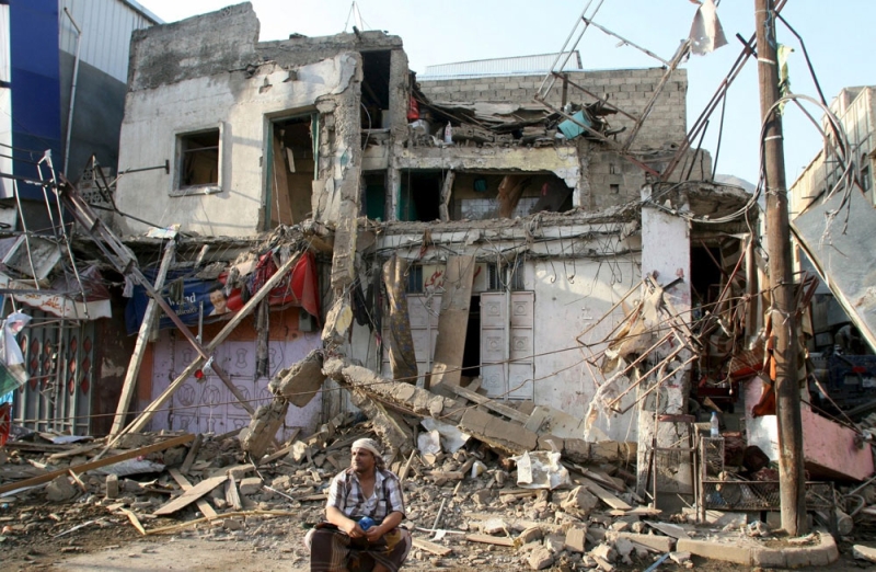 الحكومة اليمنية تقدم تقارير موثقة عن جرائم المليشيات المتمردة إلى الجهات الدولية
