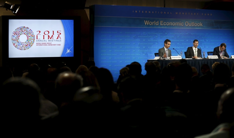 جانب من الاجتماعات نصف سنوية بين صندوق النقد والبنك الدوليان في البيرو (رويترز) 