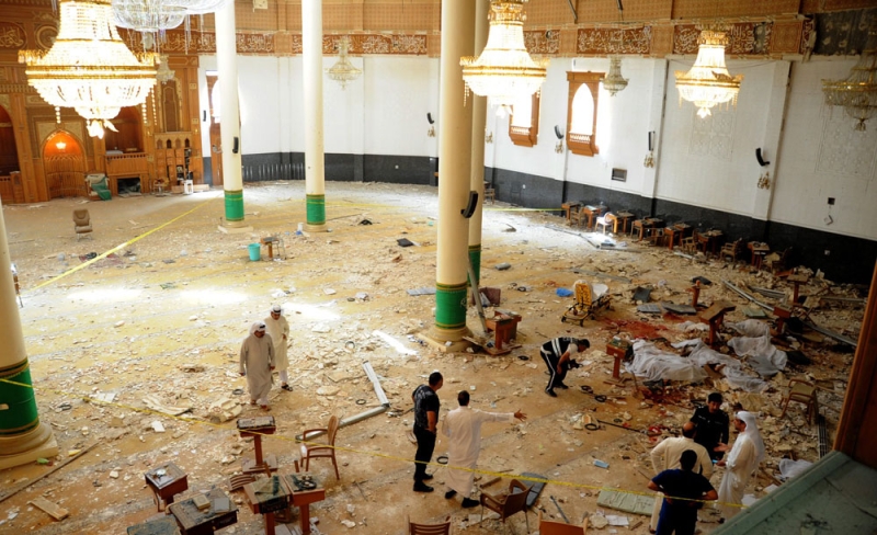الداخلية الكويتية : القبض على مالك السيارة التي أقلت الإرهابي مرتكب الهجوم على مسجد الصادق