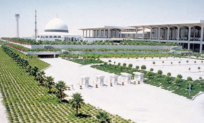 مطار الملك فهد (اليوم)