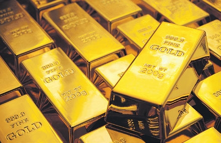 قفز الذهب في المعاملات الفورية 1.7 بالمئة