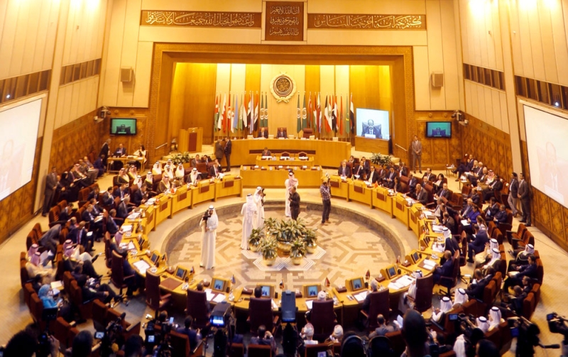 العرب يدعون مجلس الأمن لوقف إيران عن دفع المنطقة للهاوية (رويترز)