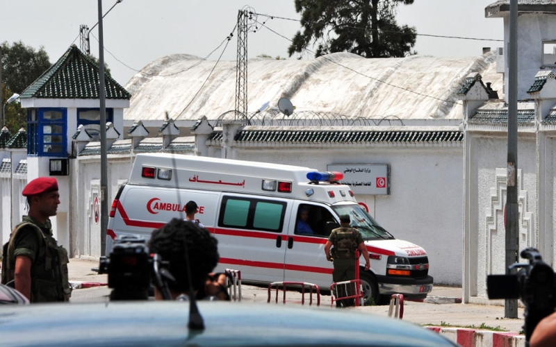 مقتل سبعة عسكريين و اصابة عشرة آخرين في اطلاق بثكنه عسكرية بتونس