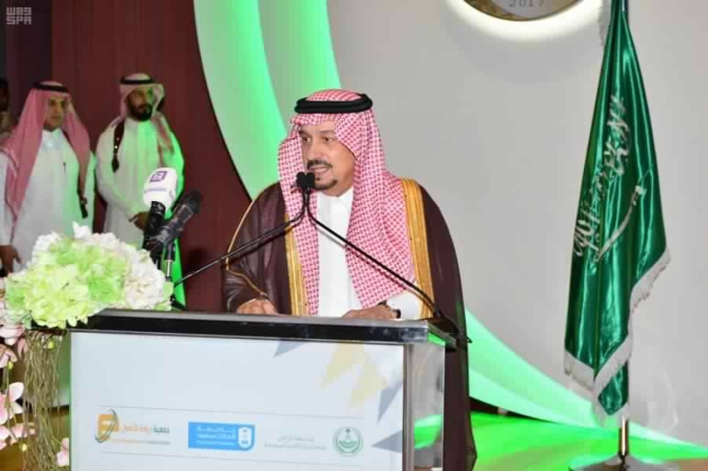 أمير الرياض يدشن حملة «التوفير والإدخار»