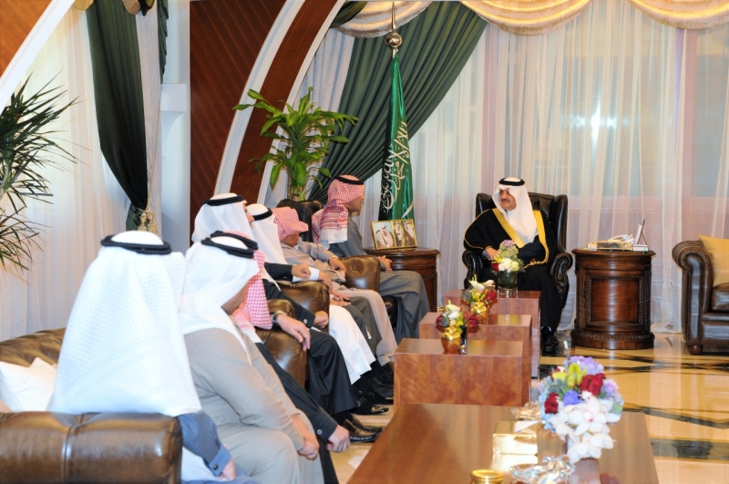 أمير الشرقية يستقبل أمين عام الجمعية السعودية للذوق العام
