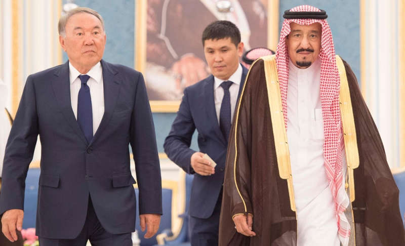 خادم الحرمين الشريفين ورئيس كازاخستان يعقدان جلسة مباحثات رسمية