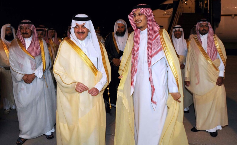 أمير الشرقية يستقبل الأمير أحمد بن فهد بن سلمان