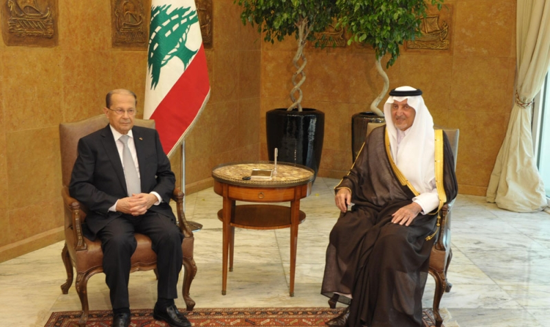 رئيس الجمهورية اللبنانية يستقبل الأمير خالد الفيصل