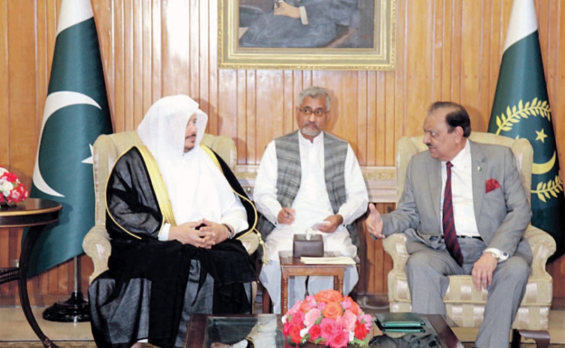 الرئيس الباكستاني يلتقي رئيس مجلس الشورى 