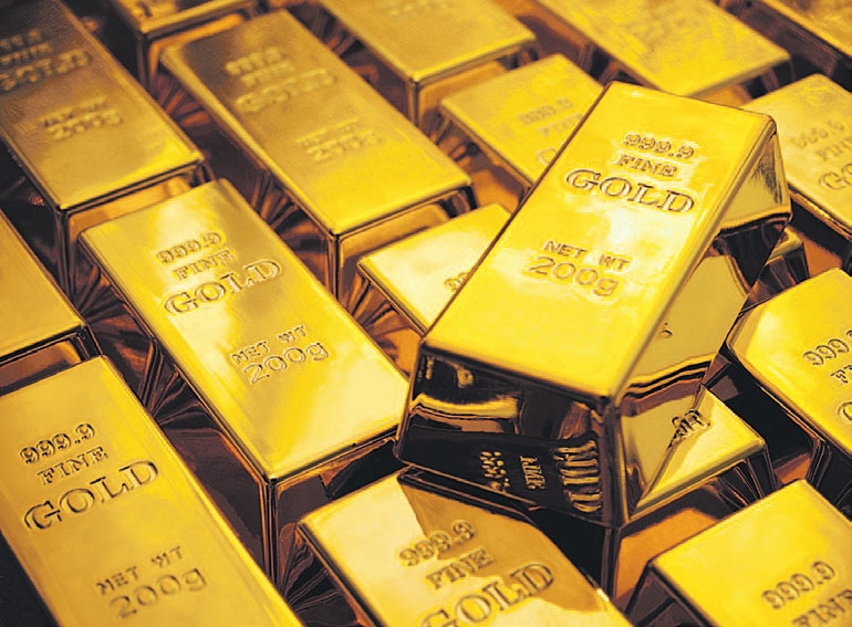 هبوط الذهب 1.5 دولار في العقود الأمريكية الآجلة
