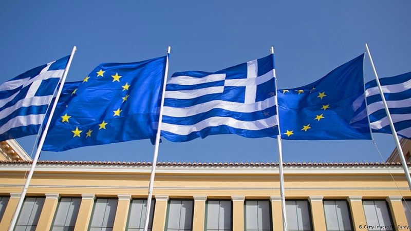 مجموعة اليورو : خروج اليونان بشكل موقت من منطقة اليورو يبقى خيارا قائما 