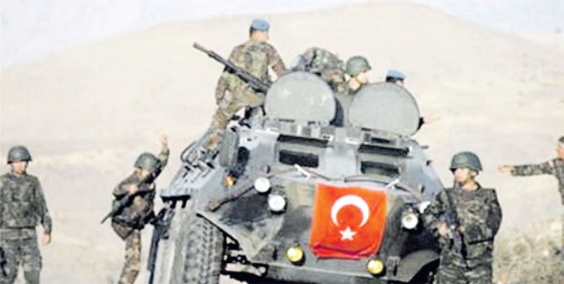 دبابة تركية في معسكر بعشيقة