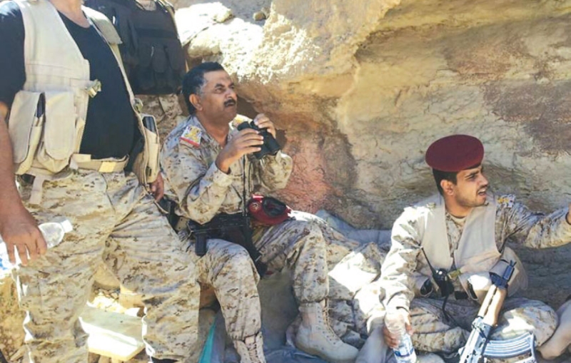 العميد الركن محسن الداعري قائد اللواء 14 مدرع يتابع سير العمليات