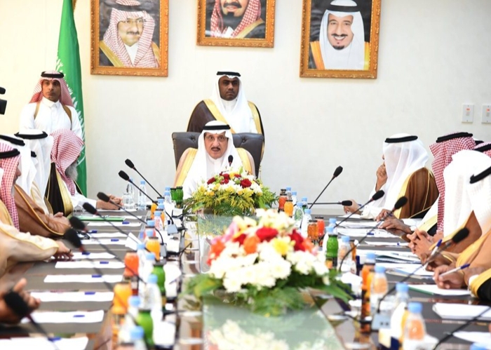 الأمير محمد بن ناصر مترئسا الاجتماع 