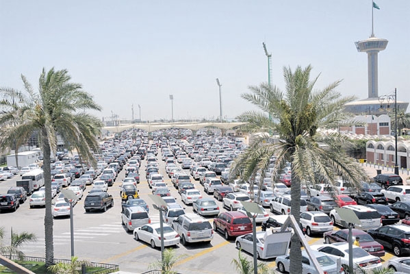 تشهد البحرين تدفق حوالي ربع مليون زائر أسبوعياً	ارشيفية