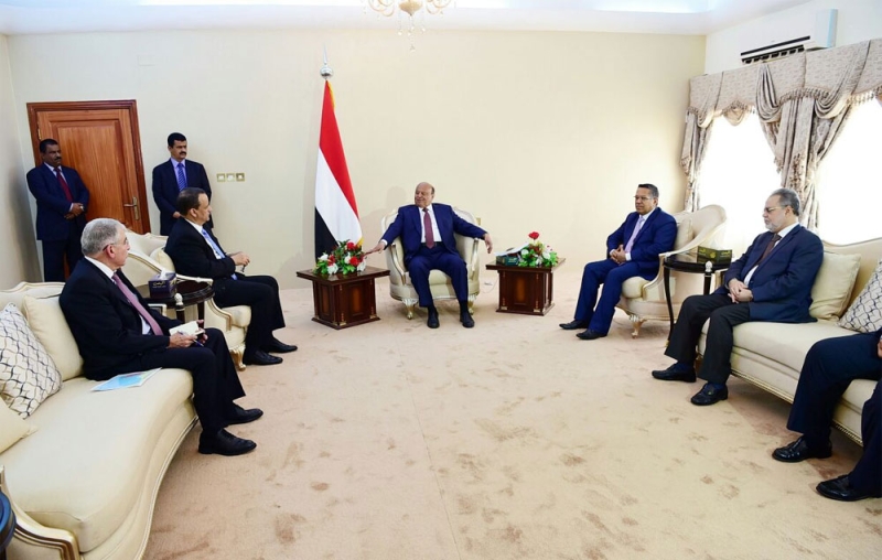 الرئيس اليمني يلتقي المبعوث الأممي إلى اليمن