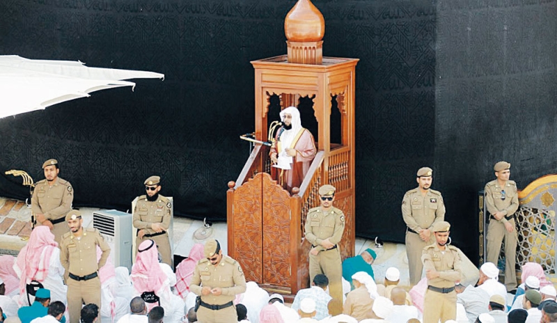 الشيخ خالد الغامدي يلقي خطبة الجمعة أمس