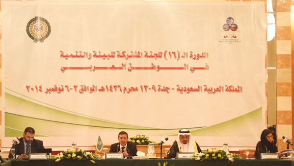 انطلاق أولى جلسات اللجنة المشتركة للبيئة والتنمية في الوطن العربي بجدة 