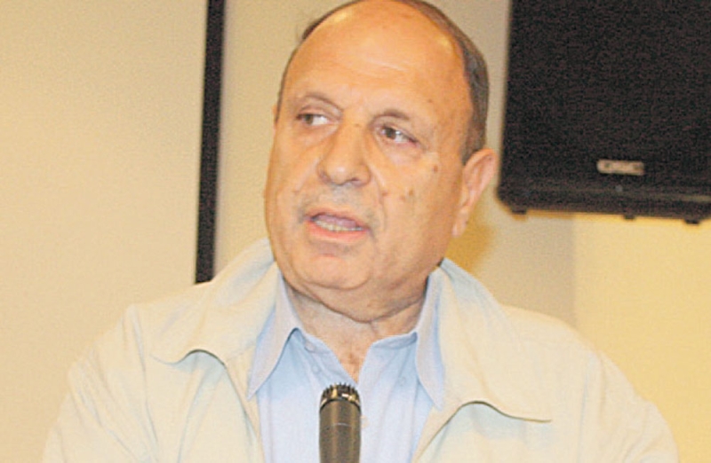 عدنان الحسيني وزير شؤون القدس في الحكومة الفلسطينية 