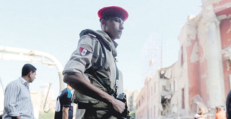  عنصر أمن بجوار مقر سفارة النيجر أمس 