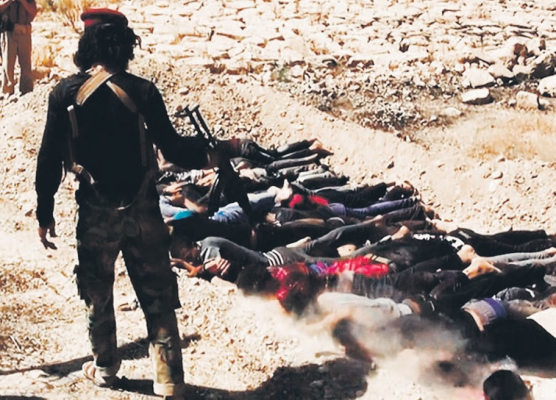 أحد الإعدامات الجماعية التي تنفذها داعش للأبرياء في العراق
