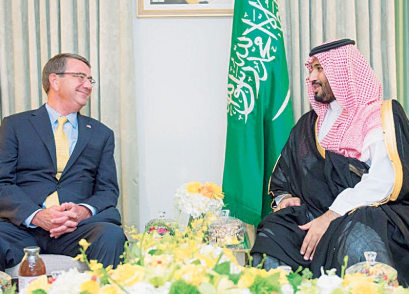  الأمير محمد بن سلمان أثناء لقائه مع كارتر