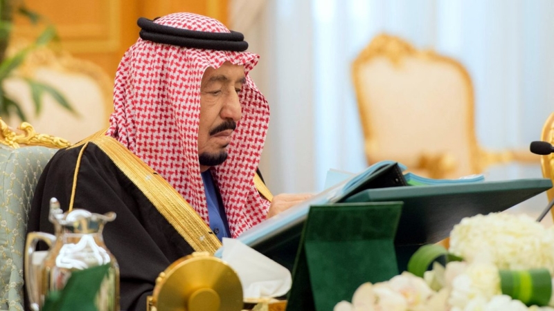 مجلس الوزراء: اشتراط وجود عقد مسجل في «إيجار» لإصدار وتجديد رخص العمل لغير السعوديين