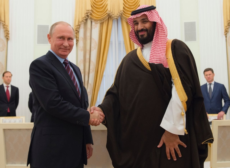 الرئيس الروسي يستقبل ولي ولي العهد الأمير محمد بن سلمان في الكرملين