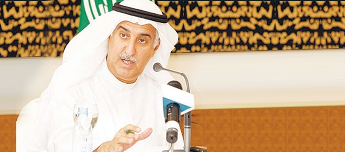 محافظ مؤسسة النقد: الاقتصاد السعودي قادر على مواجهة انخفاض أسعار النفط
