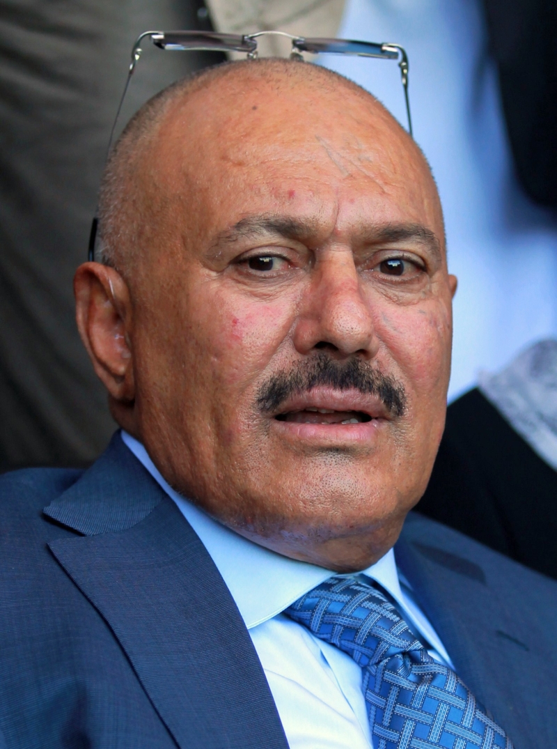 الرئيس اليمني السابق علي عبد الله صالح يدعو الى وقف اطلاق النار في اليمن
