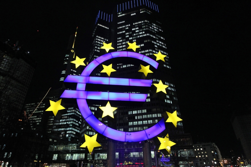 نمو ضعيف لمنطقة اليورو رغم القفزة في الإنفاق الاستهلاكي
