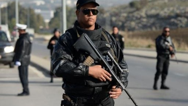 مقتل ثلاثة عناصر من الأمن التونسي في هجوم إرهابي
