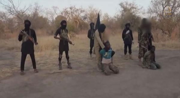 بوكو حرام تنشر «فيديو» إعدام رجلين يماثل جودة المقاطع المصورة لداعش