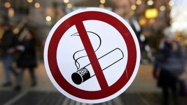 روسيا تطبق قانون حظر التدخين بـ«الأجهزة الذكية»
