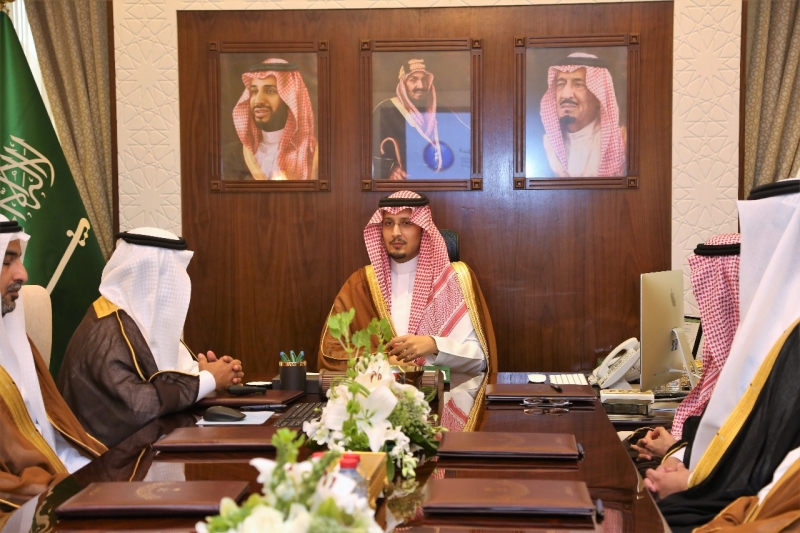الأمير أحمد بن فهد يشدد على ضرورة الاستفادة المثلى من الموارد المائية والمحافظة على المنتجات الزراعية الوطنية وتشجيعها