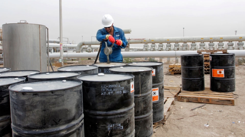 النفط يختم التعاملات مرتفعا بعد بيانات المخزون الأمريكي
