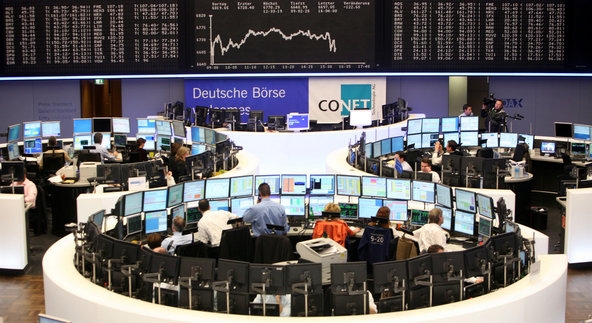 الأسهم الأوروبية تواصل الهبوط لليوم الثاني بفعل خسائر لأسهم التكنولوجيا
