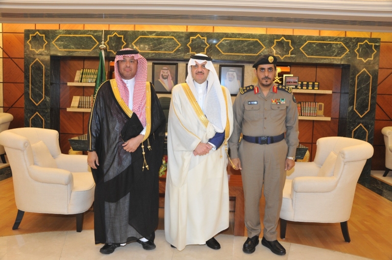 الأمير سعود بن نايف يستقبل مدير الدفاع المدني السابق
