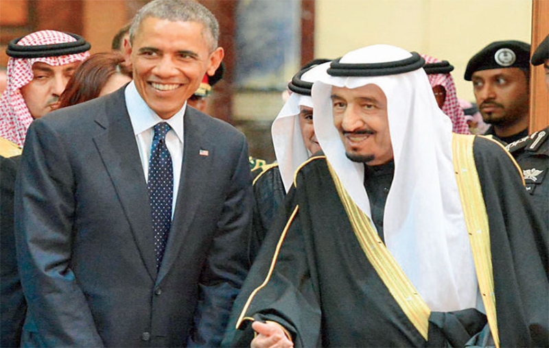 خادم الحرمين الشريفين خلال لقاء سابق مع الرئيس أوباما في إطار توثيق علاقات البلدين