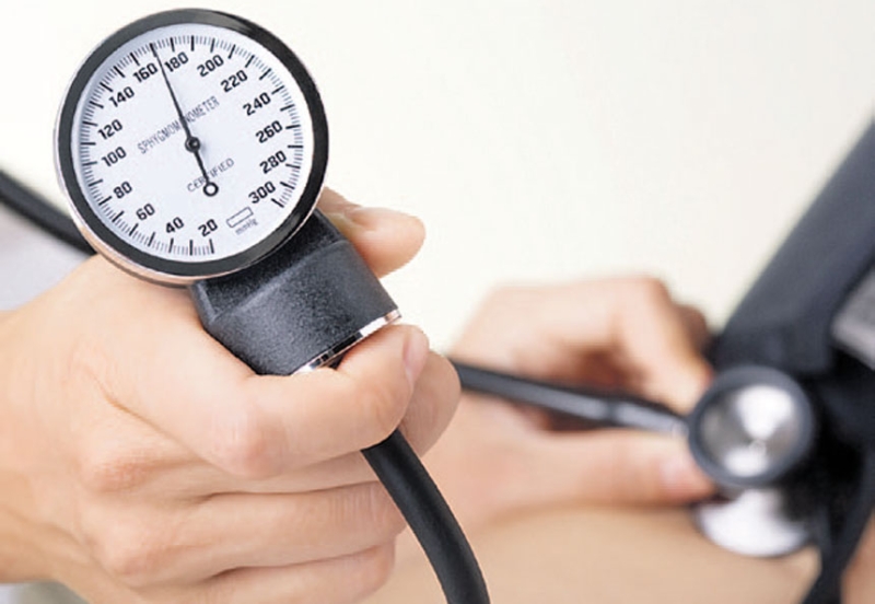 ارتفاع ضغط الدم يؤدي لمضاعفات صحية 