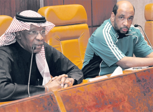 أحمد عيد والمهنا في اجتماع الحكام