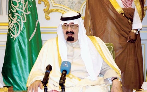 أوامر ملكية: إعفـاء الأمير عبدالرحمن بن عبدالعزيز وتعيين الأمير سلمان وزيراً للدفاع