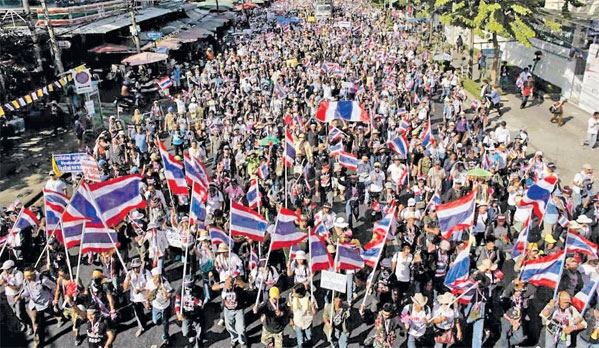 أحداث سياسية مضطربة تشهدها تايلند