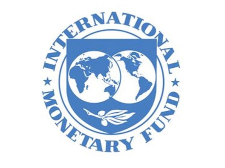 «النقد الدولي» يطالب أيرلندا بالانضباط المالي