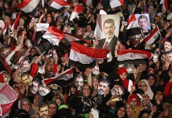 مظاهرات لأنصار الرئيس المصري المعزول في مدينة نصر ومصر الجديدة