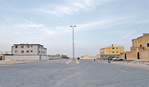 ضاحية الملك فهد تعتبر من أكبر المخططات السكنية بحاضرة الدمام ( تصوير : عبدالله السيهاتي )
