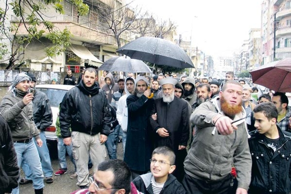 الطرابلسيون في تظاهرة واسعة رافضة أساليب النظام الأسدي «اليوم» 