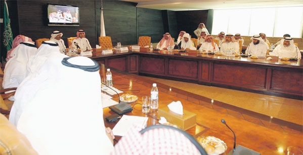 جانب من اجتماع اللجنة الوطنية للتعليم الأهلي بمجلس الغرف السعودية (ارشيف)